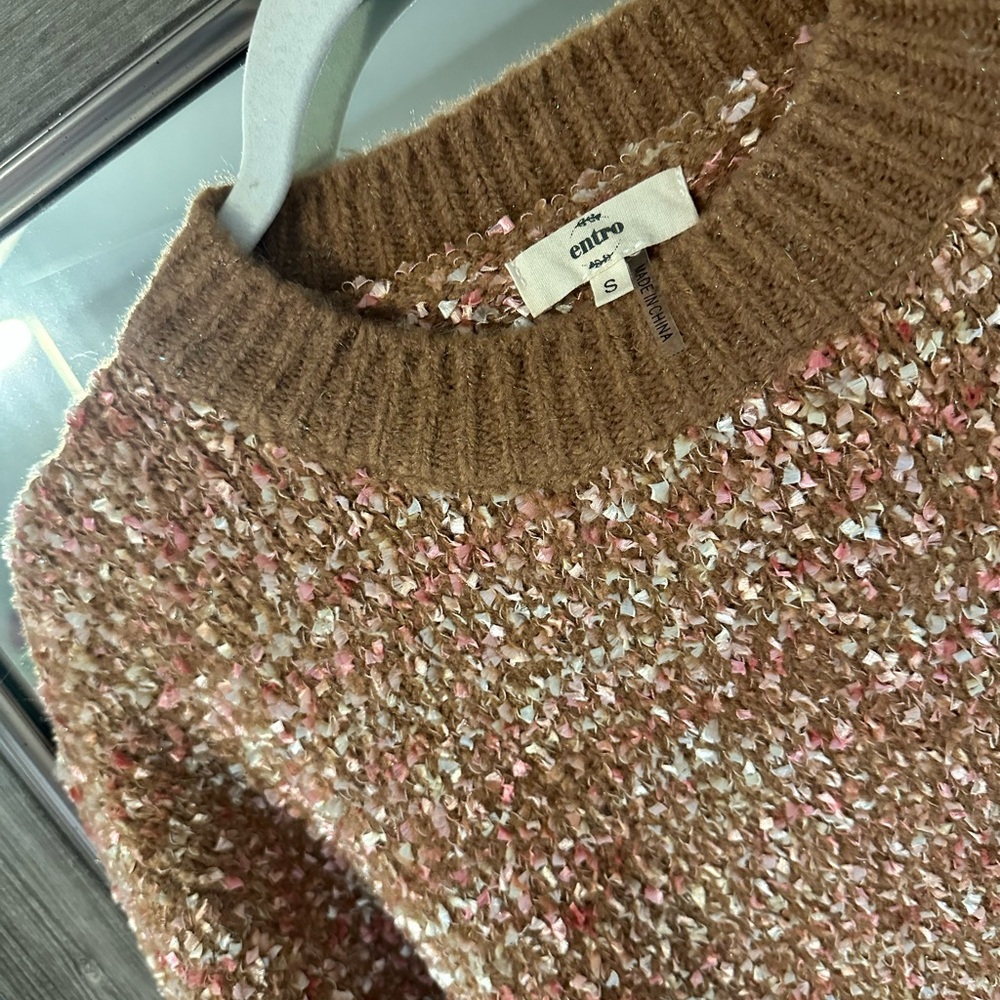 Entro Women's Textured Brown and Pink Sweater